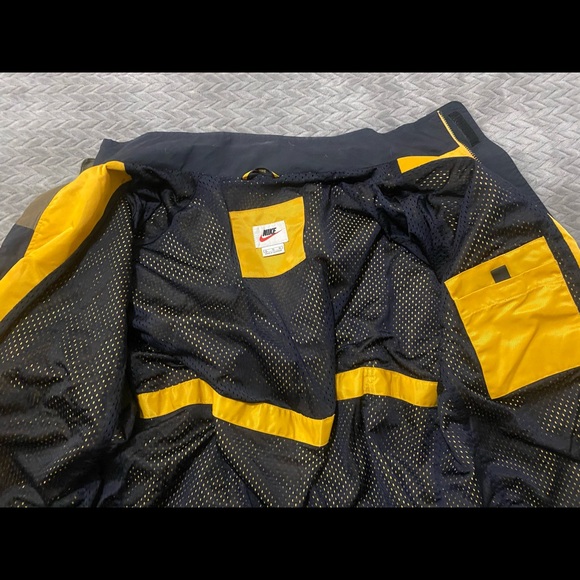 Nike | XL - Picture 3 of 6